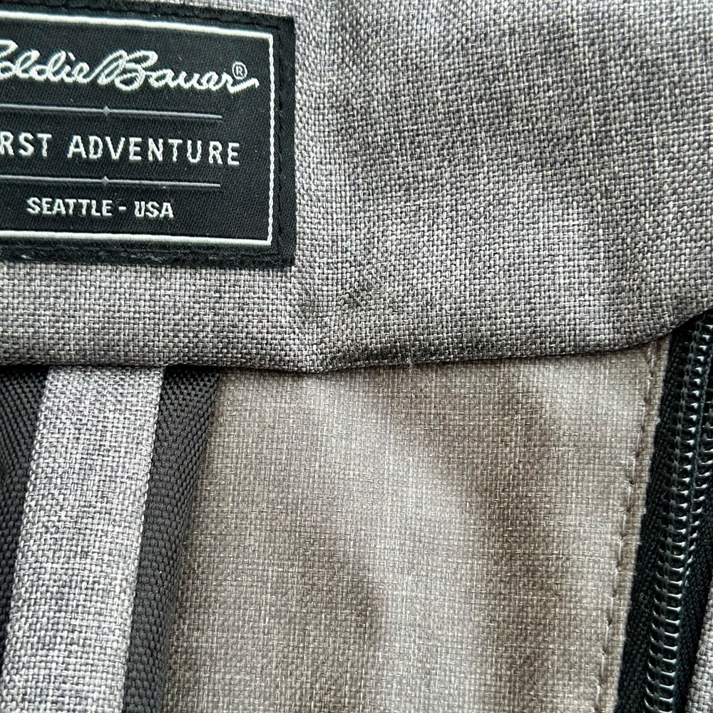 Eddie Bauer First Adventure Seattle USA Backpack - Picture 2 of 11